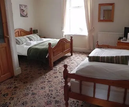 Marlborough House Hotel